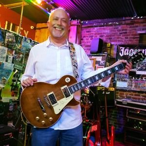 Meet your Posher, Tony